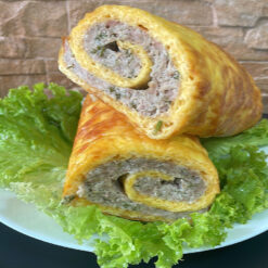 Сирний рулет з фаршем