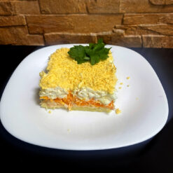 Салат мімоза з лососем